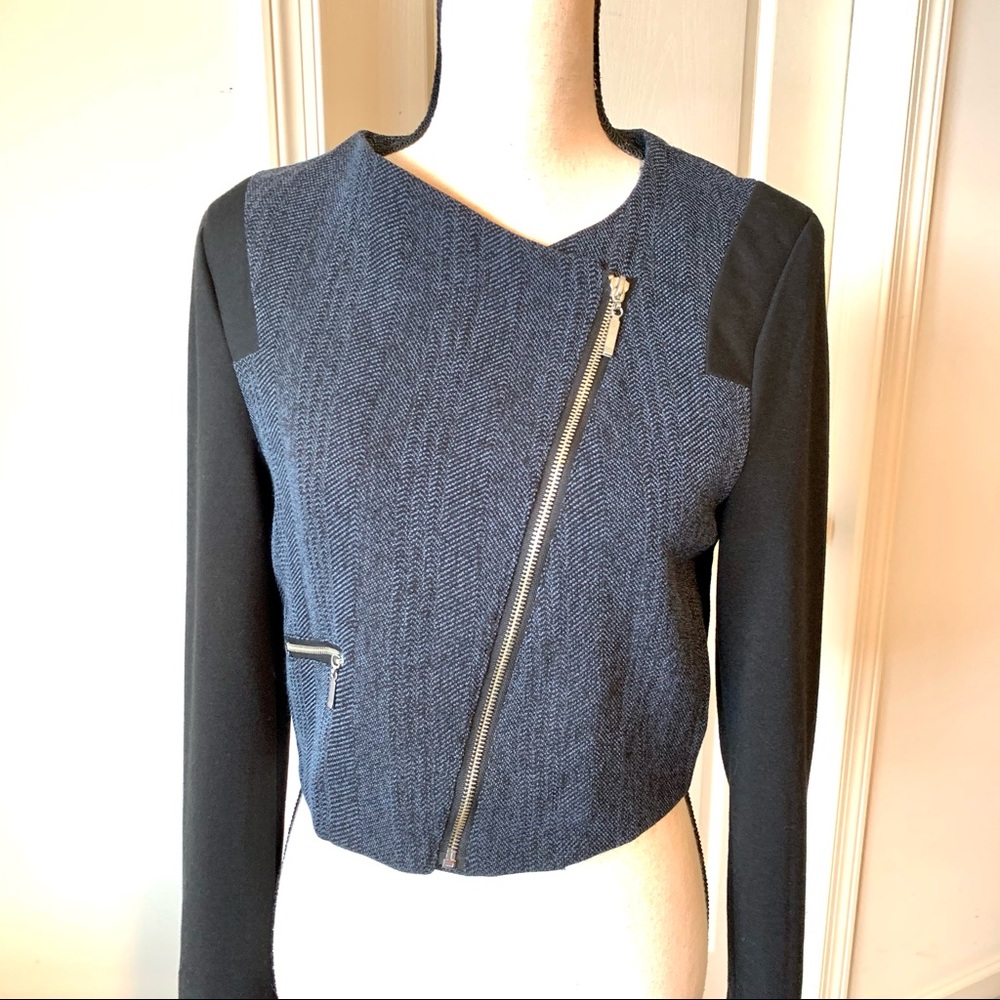 W118 By WALTER BAKER Asymmetrical Zippered Cropped Moto-Like Blazer—SZ. …